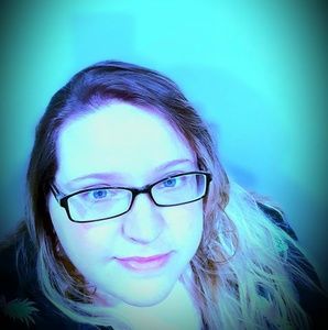 Meet your Posher, Ernie marie